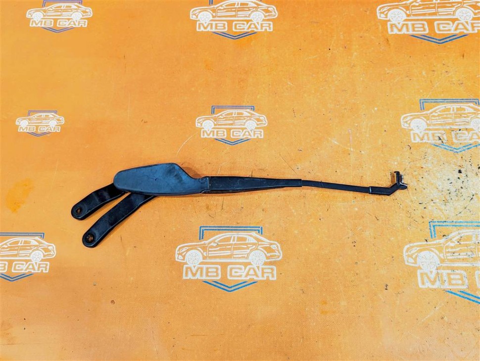 Поводок дворников MERCEDES-BENZ C-класс W204/S204 (2006 - 2011) фото 1 — Разборка Мерседес