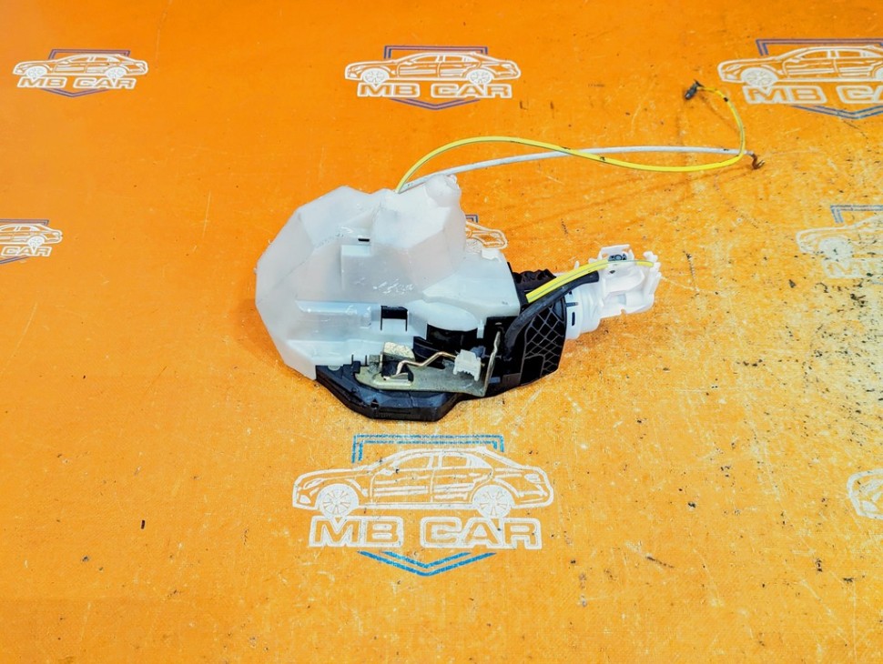 Замок двери задней правой MERCEDES-BENZ S-класс W220 рестайлинг (2002 - 2005) фото 1 — Разборка Мерседес