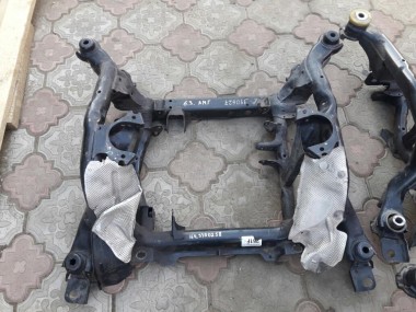 Подрамник передний MERCEDES-BENZ M-класс W164 (2005 - 2008) — Разборка Мерседес