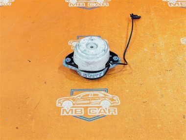 Опора двигателя MERCEDES-BENZ GLE-класс W166 (2015 - 2018) — Разборка Мерседес