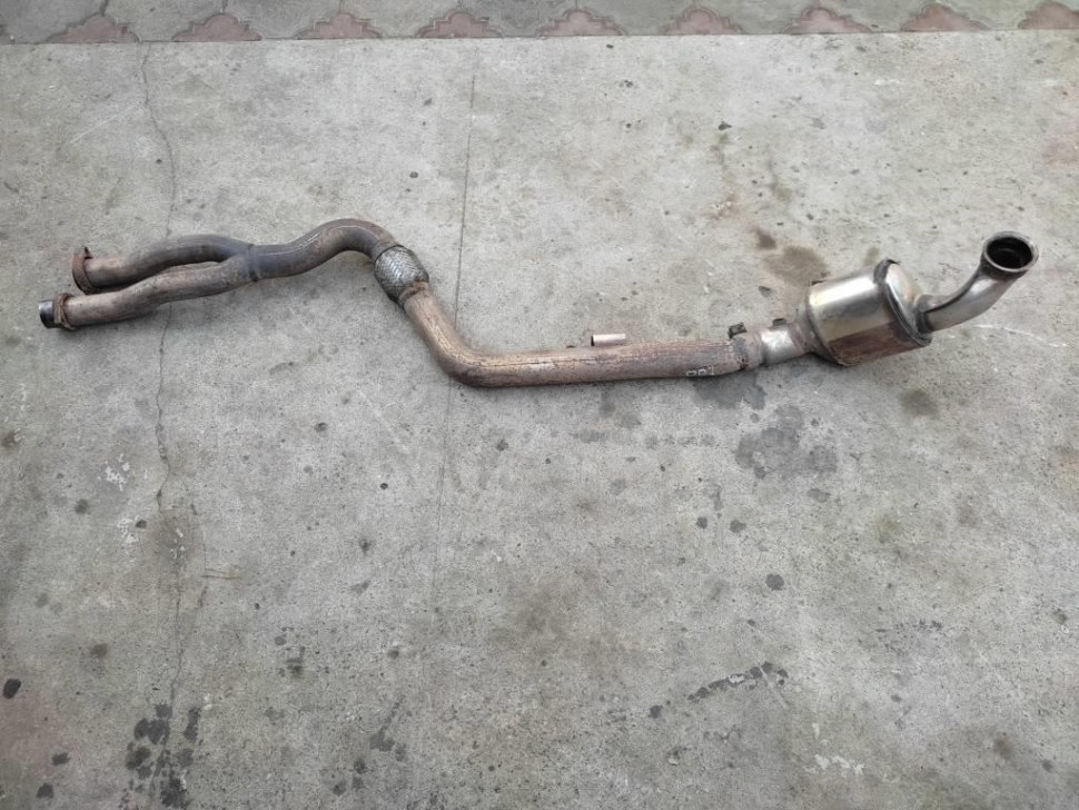 Глушитель MERCEDES-BENZ CLS-класс C219 (2004 - 2008) фото 1 — Разборка Мерседес