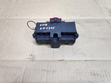 Блок предохранителей MERCEDES-BENZ CLK-класс C209/W209 (2002 - 2005) — Разборка Мерседес