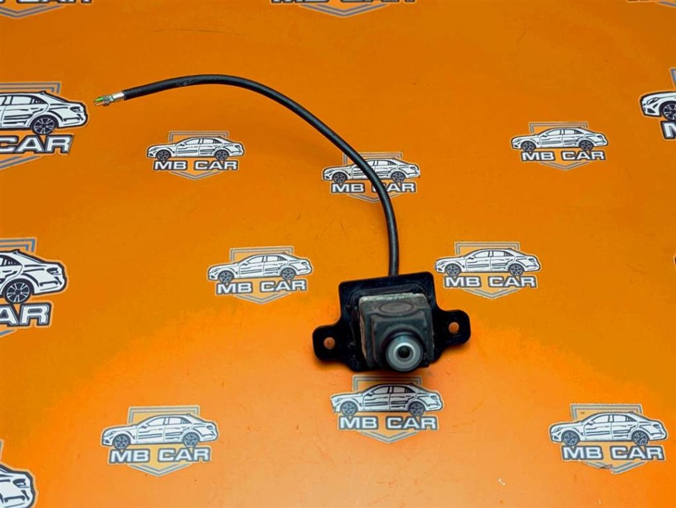 Камера кругового обзора MERCEDES-BENZ C-класс AMG W205/S205/C205/A205 (2014 - 2018) фото 1 — Разборка Мерседес