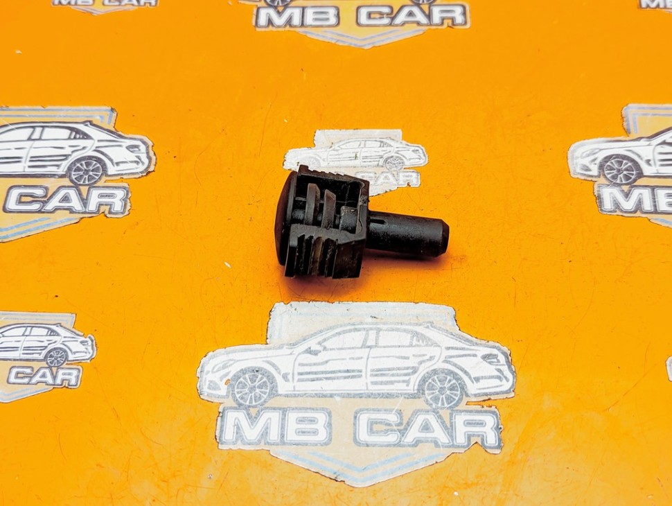 Клипса радиатора MERCEDES-BENZ C-класс W203/S203/CL203 (2000 - 2004) фото 1 — Разборка Мерседес