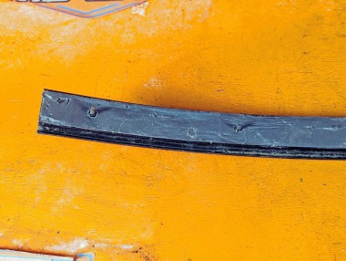 Шина скольжения сдвижной двери MERCEDES-BENZ Sprinter W906 (2006 - 2019) &mdash; Разборка Мерседес