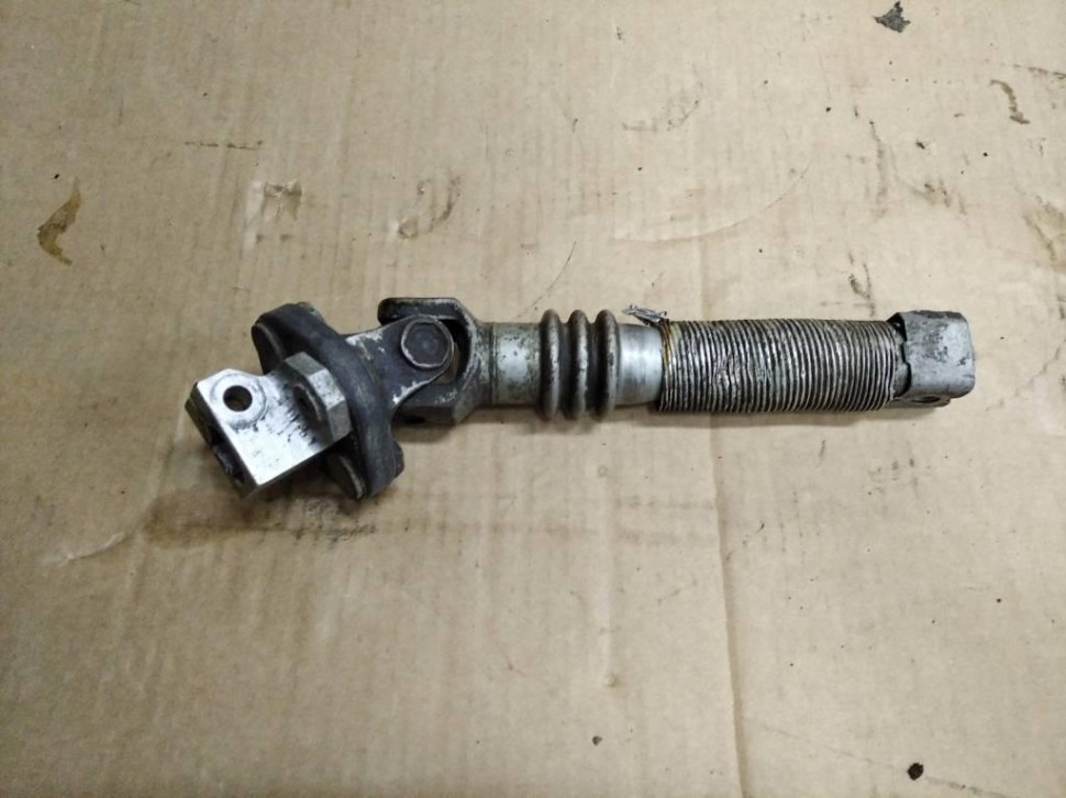 Кардан рулевого вала MERCEDES-BENZ S-класс W220 (1998 - 2005) фото 1 — Разборка Мерседес