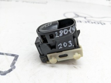 Кнопка стеклоподъемников MERCEDES-BENZ C-класс W203/S203/CL203 (2000 - 2004) — Разборка Мерседес
