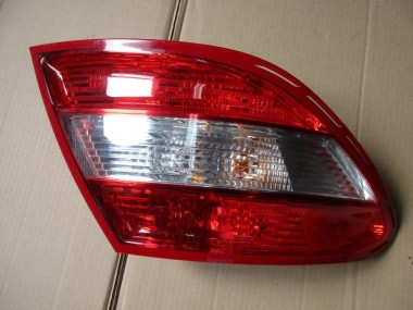 Фонарь задний левый MERCEDES-BENZ C-класс W204/S204 (2006 - 2011) — Разборка Мерседес