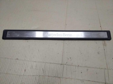 Накладка порога внутренняя MERCEDES-BENZ E-класс W211/S211 (2002 - 2006) — Разборка Мерседес