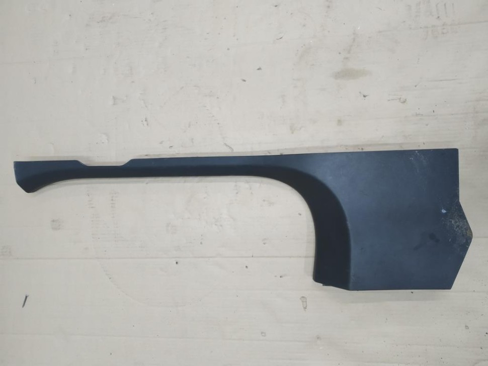 Накладка порога внутренняя MERCEDES-BENZ C-класс AMG W205/S205/C205/A205 (2014 - 2018) фото 1 — Разборка Мерседес