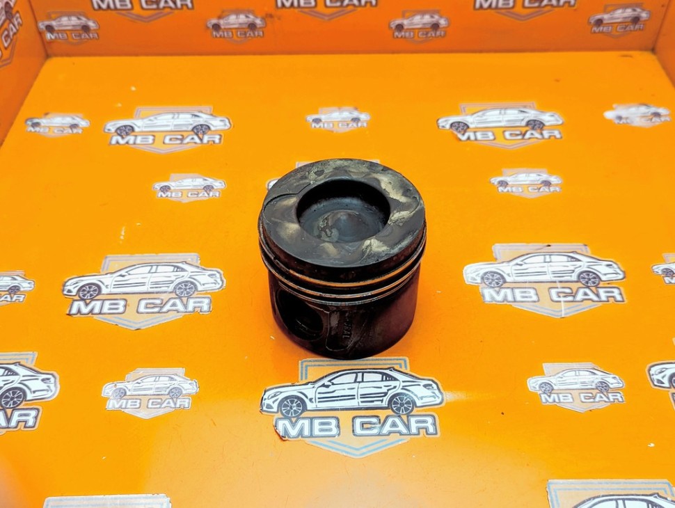 Поршень дизель MERCEDES-BENZ E-класс W212/S212/C207/A207 (2009 - 2013) фото 1 — Разборка Мерседес