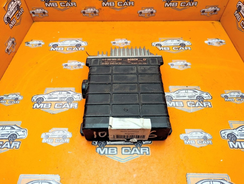 Блок управления двигателем MERCEDES-BENZ 190 (W201) W201 (1982 - 1993) фото 1 — Разборка Мерседес