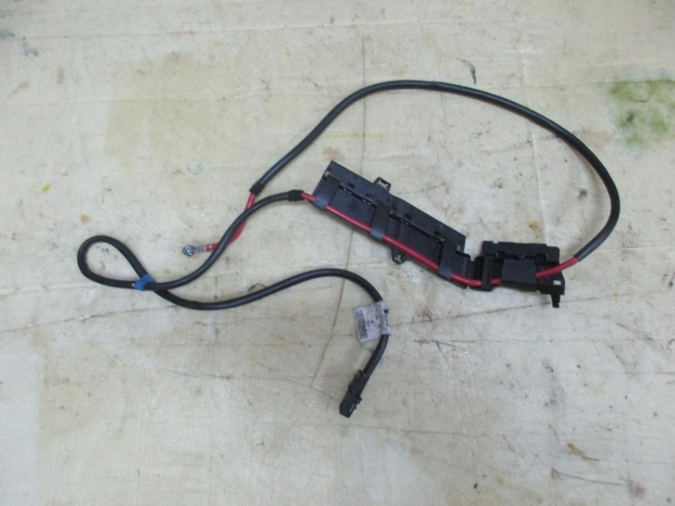 Провод плюсовой MERCEDES-BENZ E-класс W211/S211 (2002 - 2006) фото 1 — Разборка Мерседес