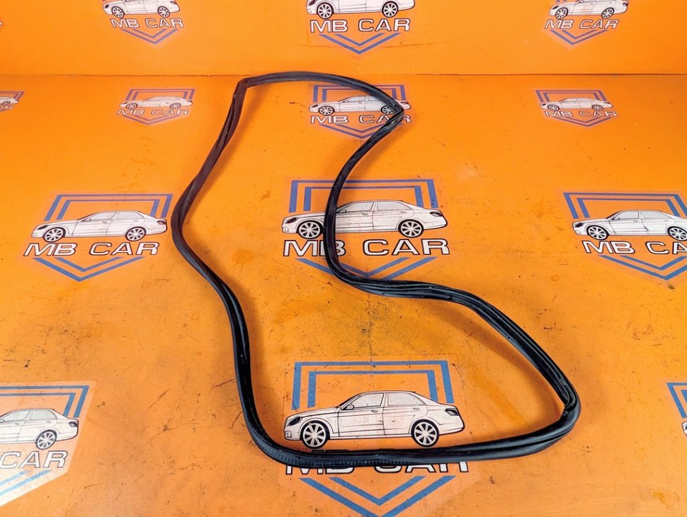 Уплотнитель дверного проема ( на кузове ) MERCEDES-BENZ Vito W447 рестайлинг (2018 - 2023) 111 1.6 CDI MT (114 л.с.) фото 1 &mdash; Разборка Мерседес