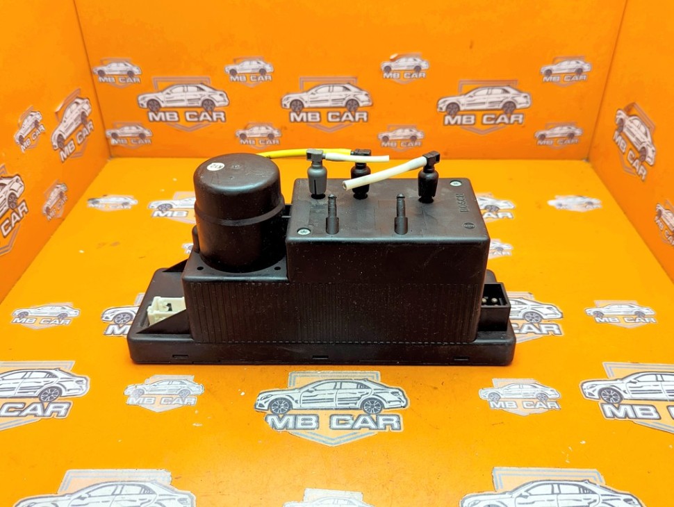 Компрессор центрального замка MERCEDES-BENZ E-класс W210/S210 (1995 - 1999) фото 1 — Разборка Мерседес