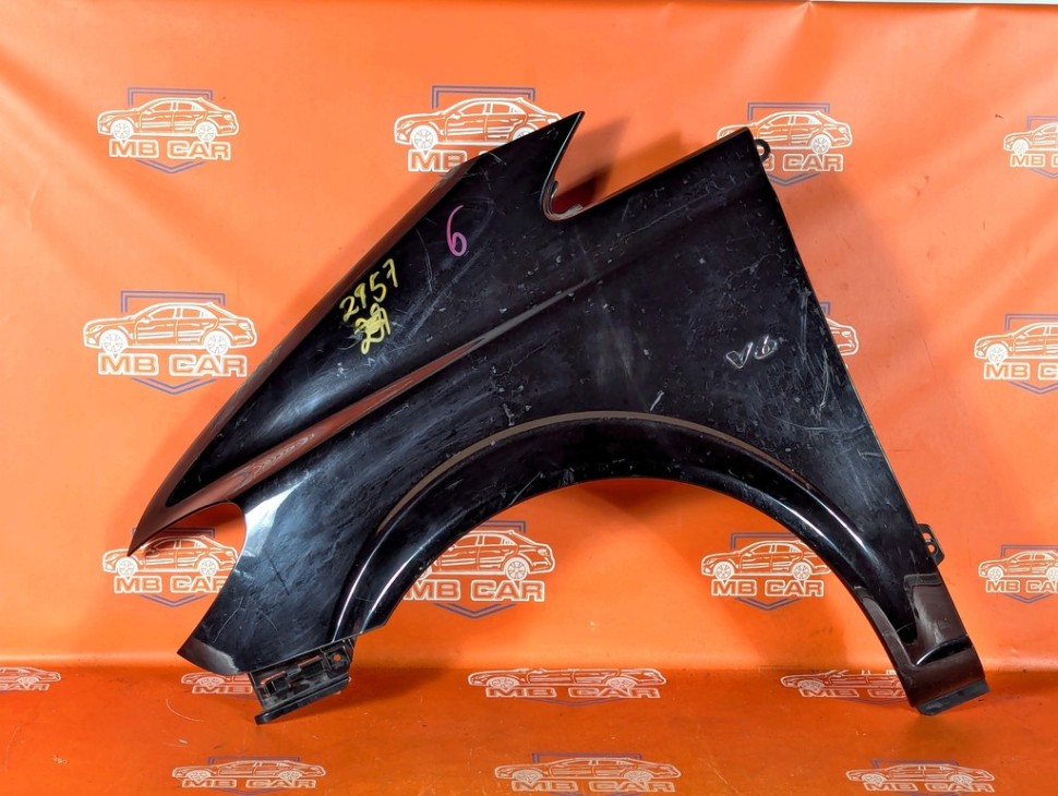 Крыло переднее левое MERCEDES-BENZ V-класс W639 (2003 - 2014) фото 1 &mdash; Разборка Мерседес