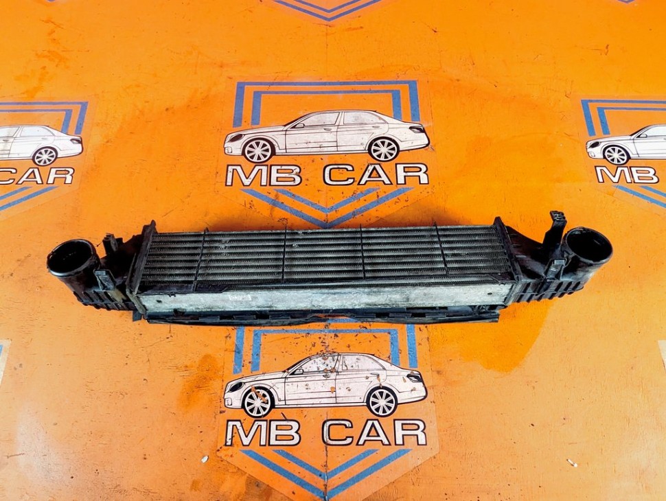 Интеркулер MERCEDES-BENZ C-класс W203/S203/CL203 рестайлинг (2004 - 2008) C 220 CDI 2.2 AT (150 л.с.) фото 1 &mdash; Разборка Мерседес
