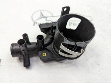 Кронштейн топливного фильтра MERCEDES-BENZ V-класс W447 (2014 - 2025) — Разборка Мерседес