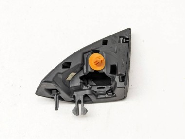 Уголок зеркала MERCEDES-BENZ CLS-класс C218/X218 (2010 - 2014) — Разборка Мерседес