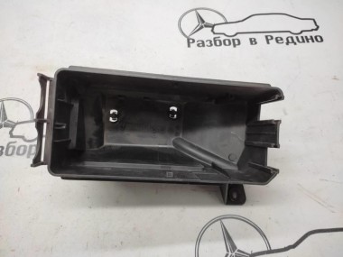 Корпус блока предохранителей MERCEDES-BENZ M-класс W164 (2005 - 2008) — Разборка Мерседес