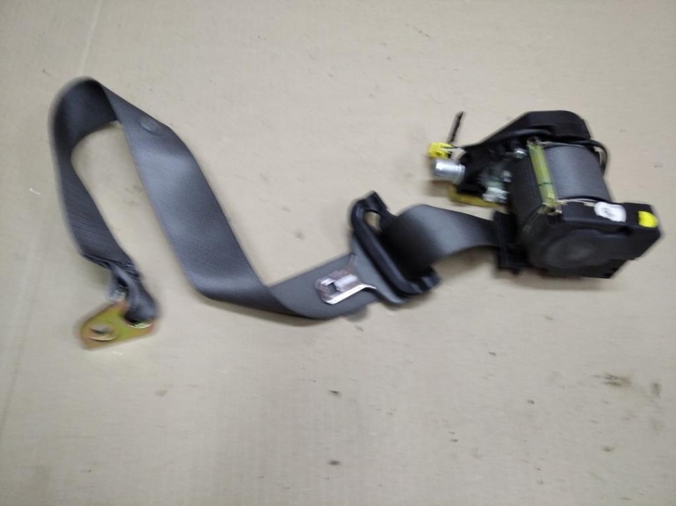 Ремень безопасности задний левый MERCEDES-BENZ S-класс W221 (2005 - 2009) фото 1 — Разборка Мерседес