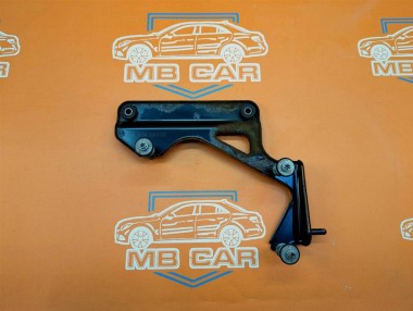 Кронштейн компрессора подвески MERCEDES-BENZ E-класс W212/S212/C207/A207 рестайлинг (2013 - 2016) — Разборка Мерседес