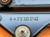 Кронштейн компрессора подвески MERCEDES-BENZ E-class w212 фото 3 — Разборка Мерседес