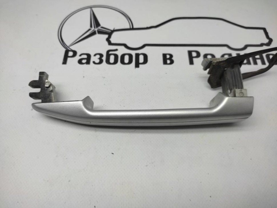 Ручка двери наружняя MERCEDES-BENZ CLK-класс C208/W208 (1997 - 2000) фото 1 — Разборка Мерседес