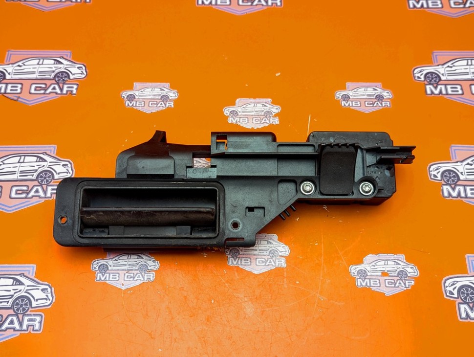 Ручка открытия багажника MERCEDES-BENZ M-класс W163 рестайлинг (2001 - 2005) фото 1 — Разборка Мерседес