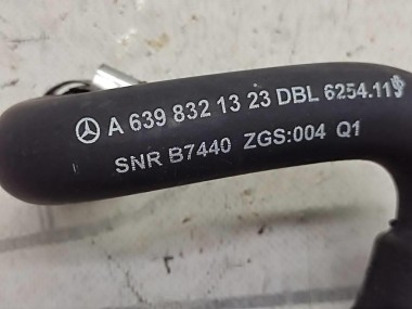 Патрубок ОЖ MERCEDES-BENZ V-класс W639 (2003 - 2014) — Разборка Мерседес