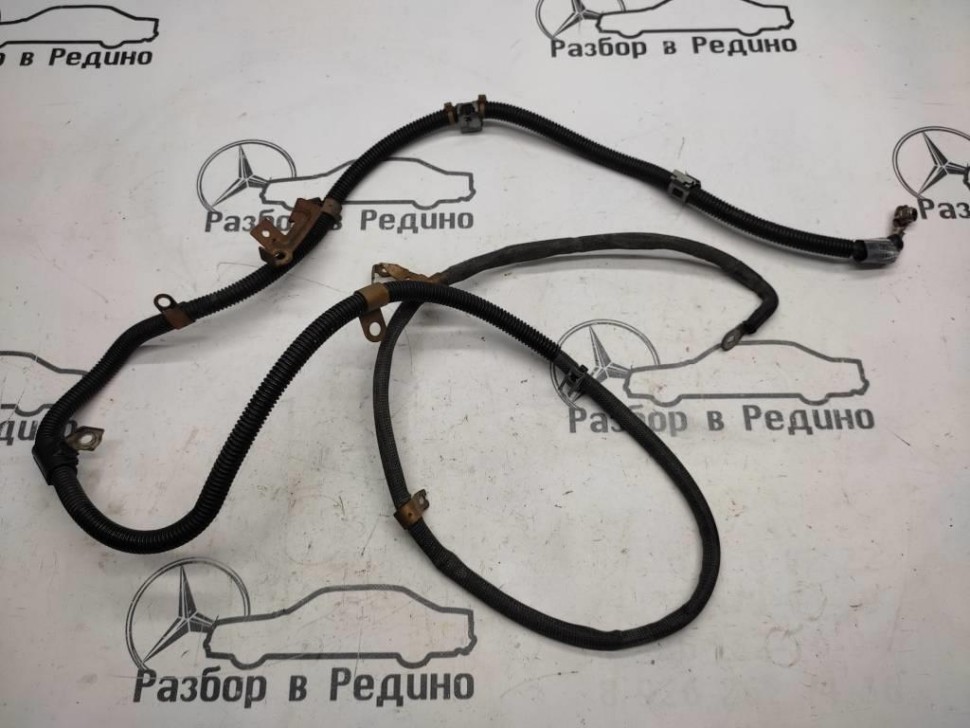 Провод стартера MERCEDES-BENZ C-класс W204/S204 (2006 - 2011) фото 1 — Разборка Мерседес