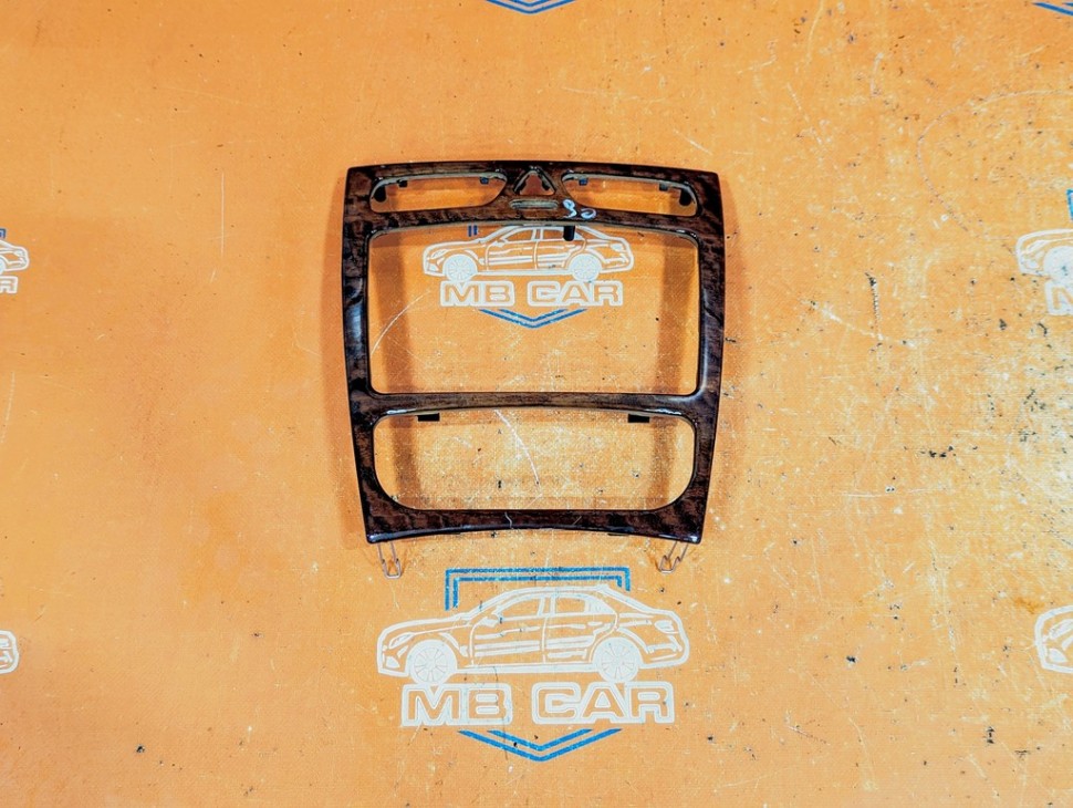 Рамка команда MERCEDES-BENZ C-класс W203/S203/CL203 (2000 - 2004) фото 1 — Разборка Мерседес