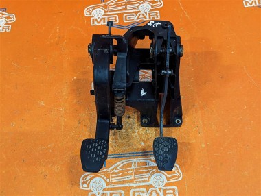 Педальный узел MERCEDES-BENZ Sprinter W901-905 (1995 - 2006) — Разборка Мерседес