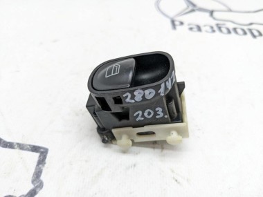 Кнопка стеклоподъемников MERCEDES-BENZ C-класс W203/S203/CL203 (2000 - 2004) — Разборка Мерседес