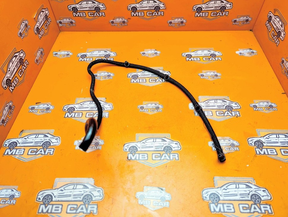 Обратка форсунок MERCEDES-BENZ V-класс W639 (2003 - 2014) фото 1 &mdash; Разборка Мерседес