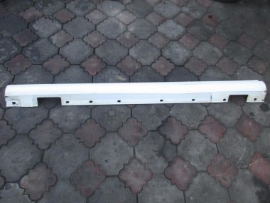 Порог пластиковый левый MERCEDES-BENZ C-класс W204/S204 (2006 - 2011) — Разборка Мерседес