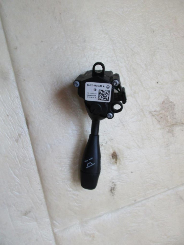 Переключатель рулевой колонки MERCEDES-BENZ S-класс W221 (2005 - 2009) фото 1 — Разборка Мерседес