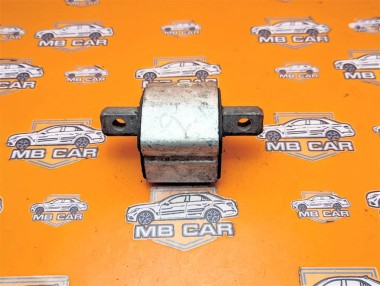 Опора КПП MERCEDES-BENZ C-класс W204/S204/С204 рестайлинг (2011 - 2015) — Разборка Мерседес