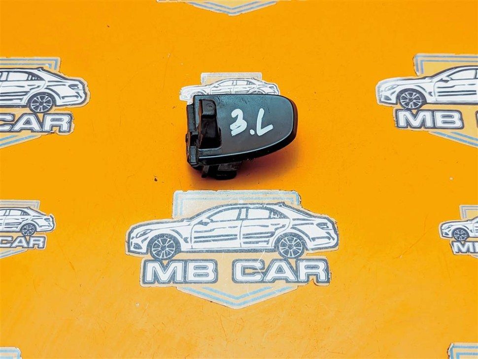 Накладка ручки двери MERCEDES-BENZ GLE-класс Coupe C292 (2015 - 2019) фото 1 — Разборка Мерседес