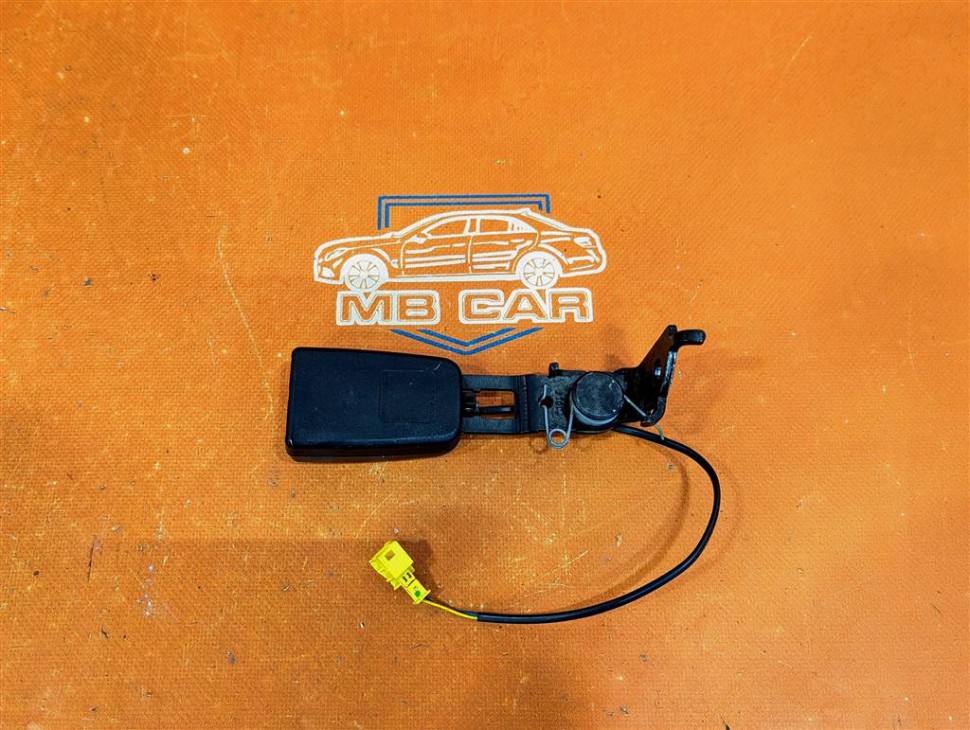 Замок ремня безопасности MERCEDES-BENZ M-класс W164 (2005 - 2008) фото 1 — Разборка Мерседес