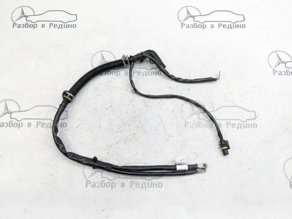 Провод генератора MERCEDES-BENZ GLE-класс W166 (2015 - 2018) фото 1 — Разборка Мерседес