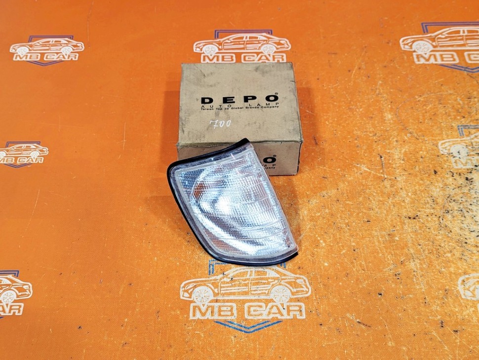 Поворотник правый MERCEDES-BENZ E-класс W124/S124/C124/A124 (1984 - 1997) фото 1 — Разборка Мерседес