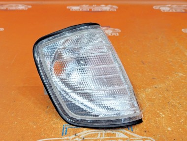 Поворотник правый MERCEDES-BENZ E-класс W124/S124/C124/A124 (1984 - 1997) — Разборка Мерседес