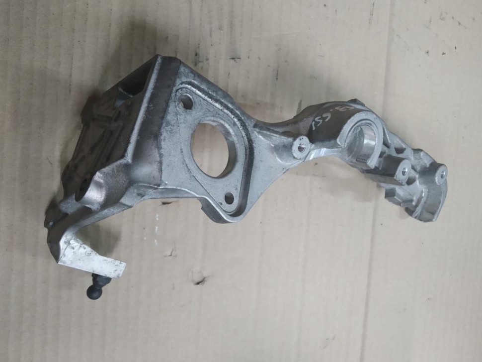 Кронштейн корпуса воздушного фильтра MERCEDES-BENZ GLC-класс X253 (2015 - 2019) фото 1 — Разборка Мерседес