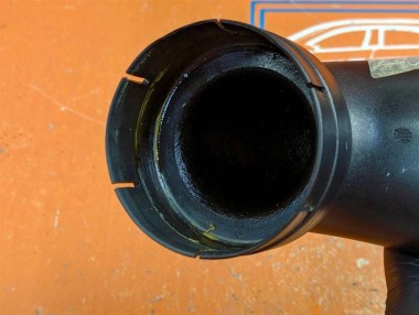 Патрубок интеркулера MERCEDES-BENZ C-класс W204/S204 (2006 - 2011) — Разборка Мерседес