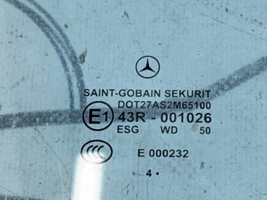 Стекло переднее правое MERCEDES-BENZ CLK-класс C209/A209 (2002 - 2005) — Разборка Мерседес