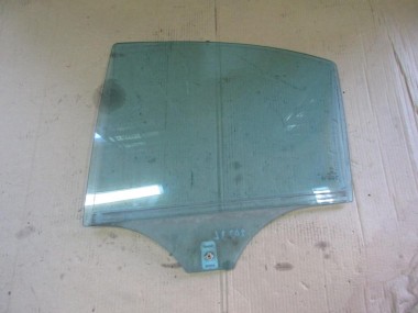 Стекло заднее левое MERCEDES-BENZ C-класс W203/S203/CL203 (2000 - 2004) — Разборка Мерседес