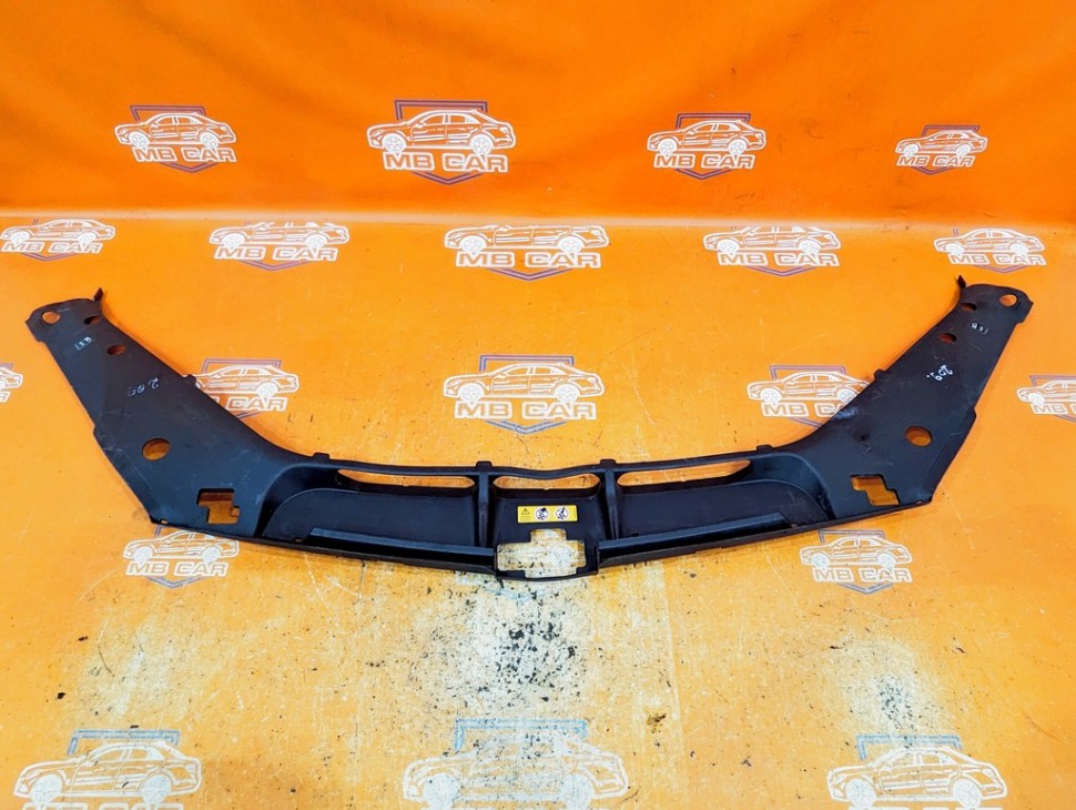 Воздуховод радиатора MERCEDES-BENZ GLE-класс W166 (2015 - 2018) фото 1 — Разборка Мерседес