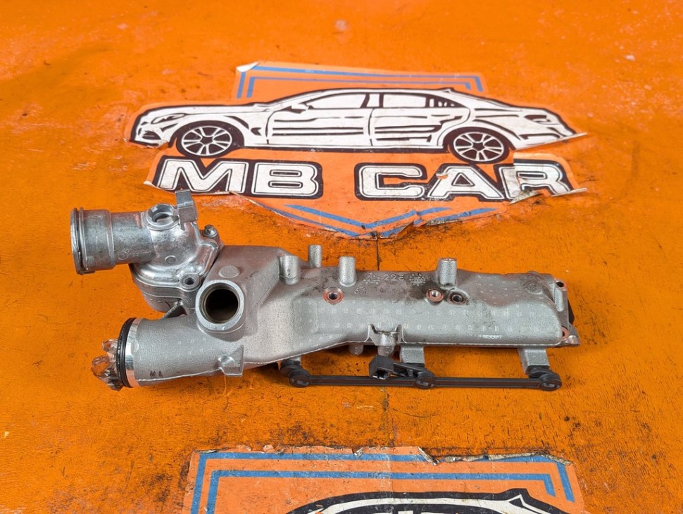 Коллектор впускной MERCEDES-BENZ X-класс I (2017 - 2020) фото 1 &mdash; Разборка Мерседес