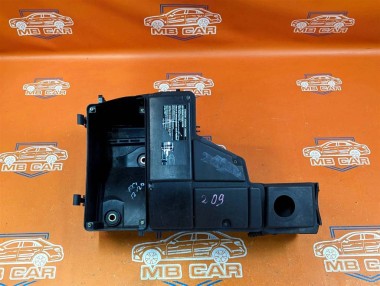 Корпус блока предохранителей MERCEDES-BENZ M-класс W163 (1997 - 2001) — Разборка Мерседес
